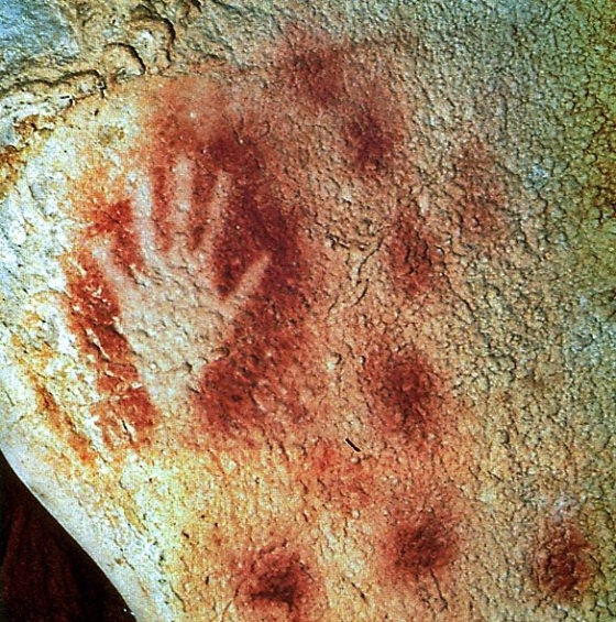Pech-Merle cave: handprint